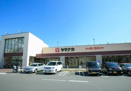 ヤマナカ則武店：880m