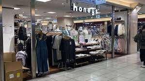 ハニーズ名古屋エスカ店：1105m