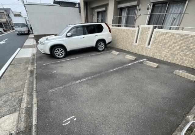 Cherry　Suite（202） 駐車場