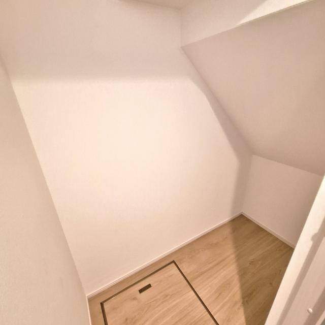 菅城下　新築戸建　全4棟　C号棟 収納