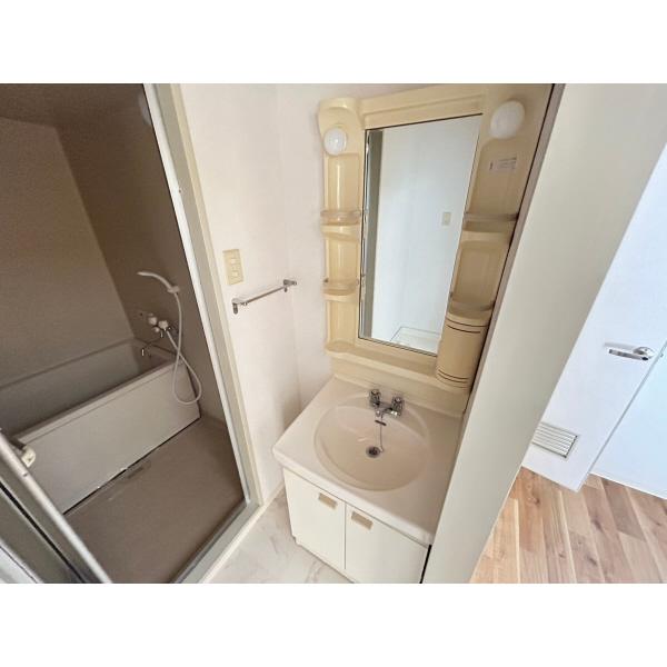 山昌マンション 部屋画像