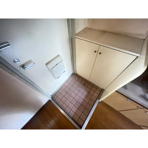 山昌マンション 玄関