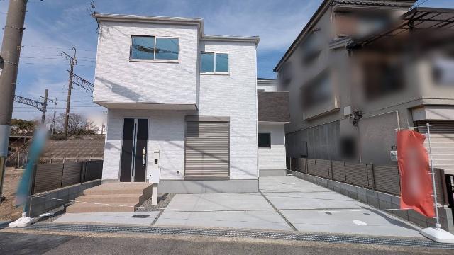 南向き　陽当り良好です　内覧可能です