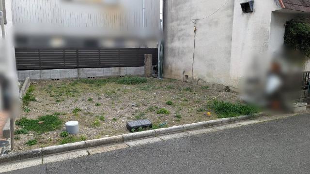 交通量の少ない静かな立地です