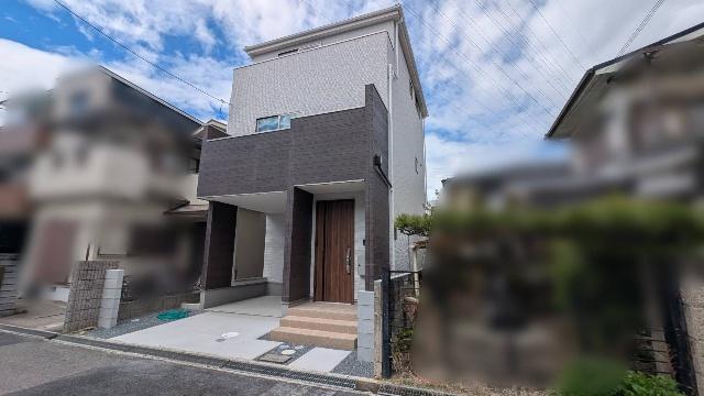 リビングを見渡せるカウンターキッチン