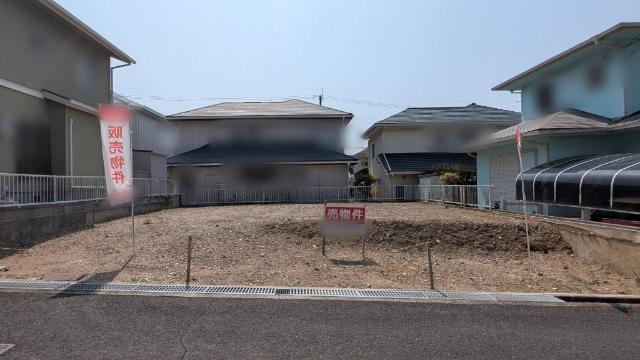建築条件無し売土地　ゆとりの敷地約５４坪