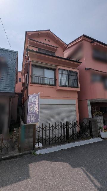 北側は道路も広く、車庫入れしやすいです