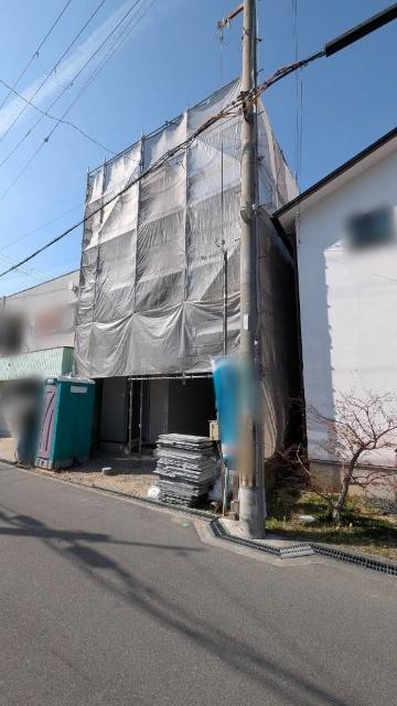 南向きで明るく開放的な２階リビングです