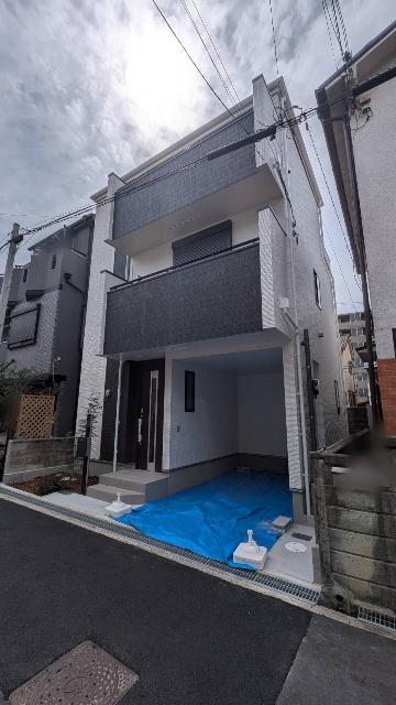 リビングを見渡せるカウンターキッチン