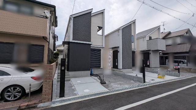 オシャレな内外装の新築戸建