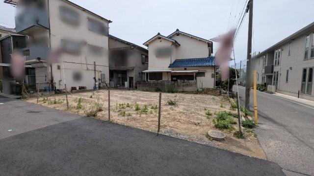 北西角地　土地約４０坪