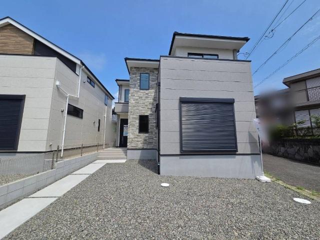 高槻市南平台二丁目　新築戸建　２号棟 外観