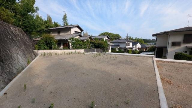 高槻市日吉台六番町　建築条件無し売土地　２号地 土地
