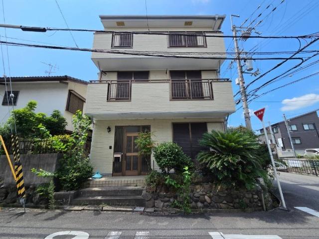 高槻市淀の原町　中古戸建 外観