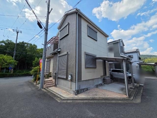 高槻市萩之庄三丁目　中古戸建 外観