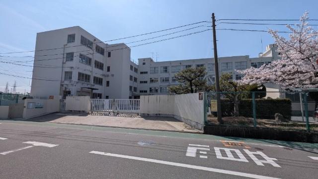 高槻市立城南中学校