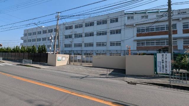 高槻市立第三中学校