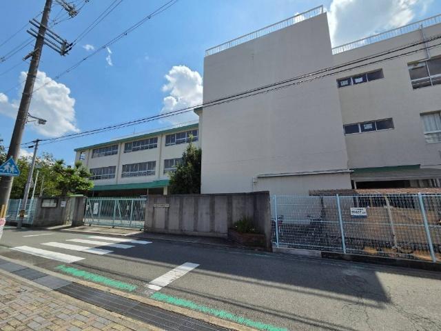 茨木市立安威小学校