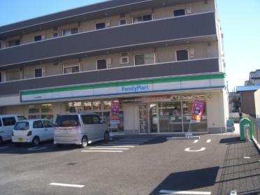 ファミリーマート市川東菅野店：557m