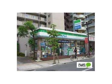 ファミリーマート本八幡駅南口店：355m