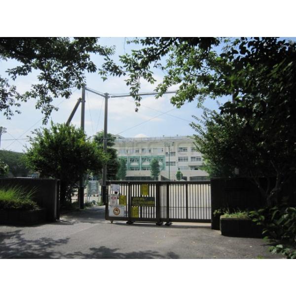 市川市立百合台小学校