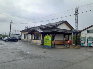 ＪＲ新屋駅：1724m