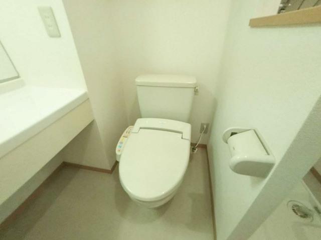 キューブ樋口（103） トイレ