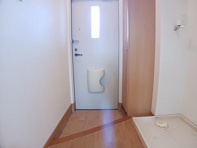 ウイスタプラス（103） 玄関