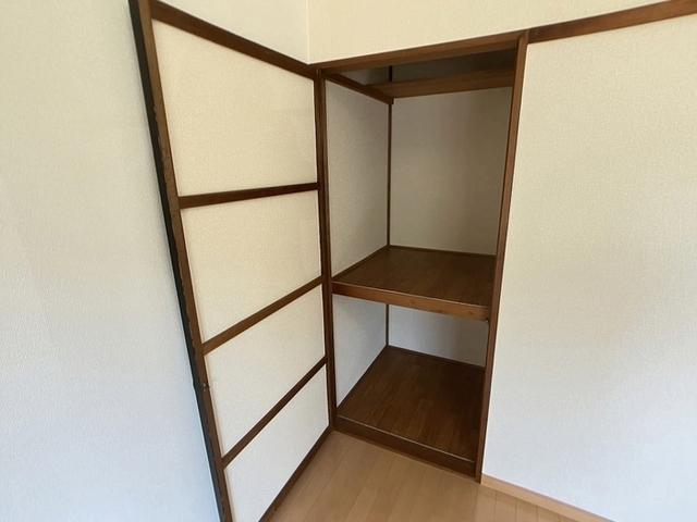 レジデンスオルメ（107） 収納