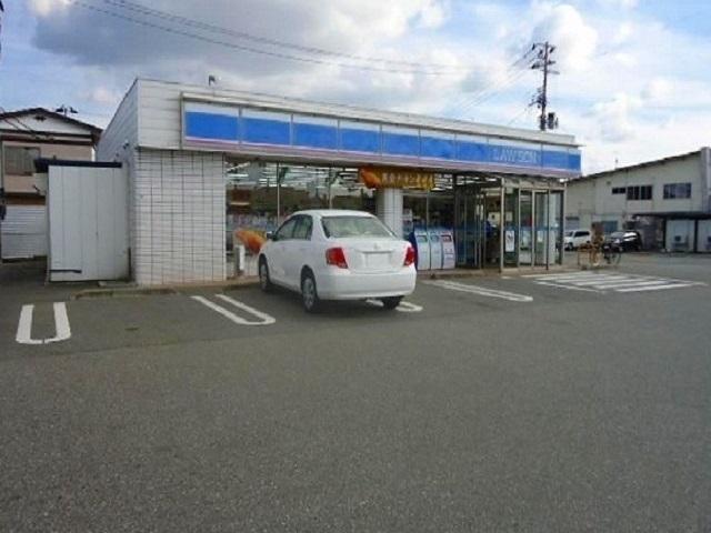 ローソン秋田仁井田本町店：558m