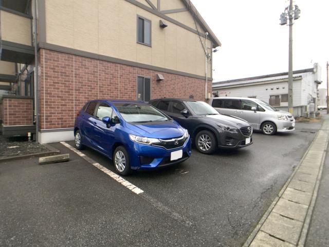 エスポワールさち（103） 駐車場