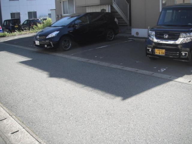 メモリー三千刈　Ｂ（202） 駐車場