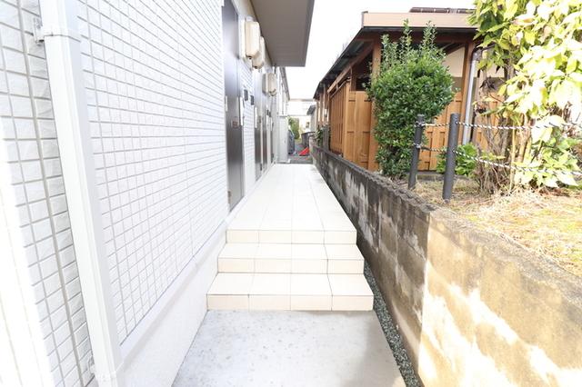 アウラ東町（102） エントランス
