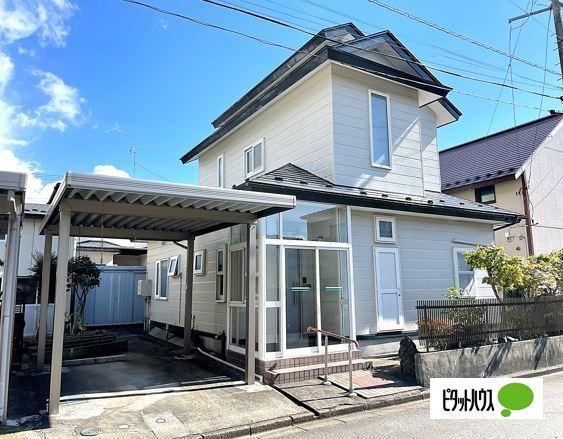 カーポート1台分有りの3LDK中古住宅