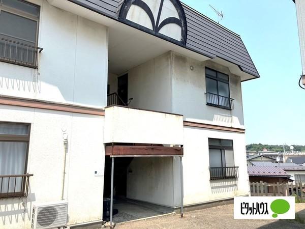 秋田市寺内油田2丁目　中古アパート 外観