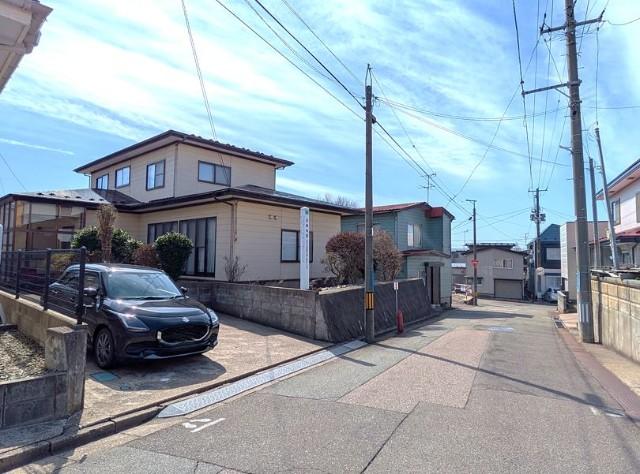 閑静な住宅街の120坪