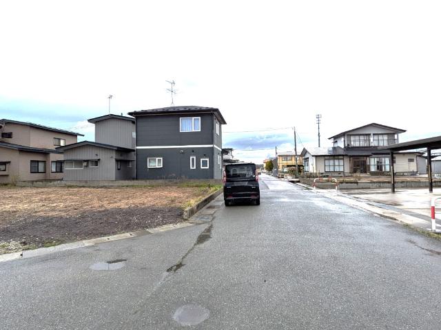 前面道路はゆとりの6ｍ