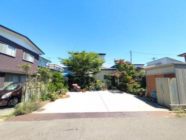 駐車スペース3台分有り！