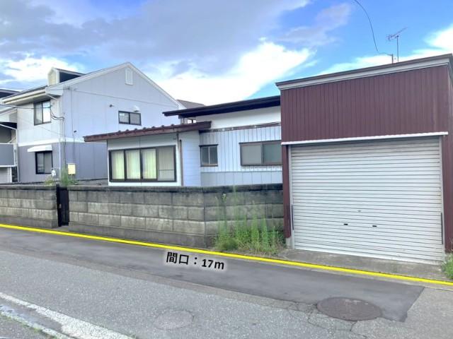 西側間口はゆとりの17ｍ