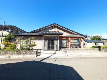 126坪の広々とした敷地