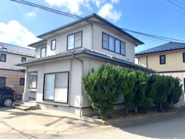 幅員6mの二方向道路に接する開放感のある角地！