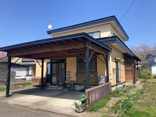 西側道路に接道しています