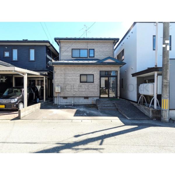 秋田県秋田市手形字西谷地