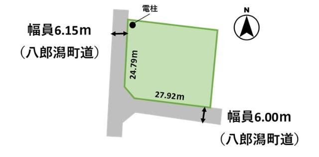 公道接道の南西角地です。