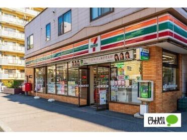 セブンイレブン札幌南4条東店：194m