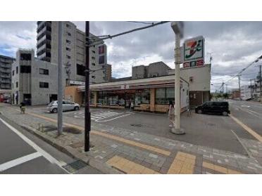 セブンイレブン札幌北23条店：239m