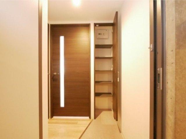 ＦＵＴＡＢＡ　ＳＱＵＡＲＥ　Ｎ２１（208） 玄関