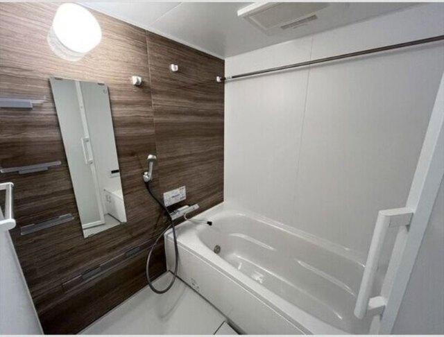Ｄｉｏｒｅ　Ｒｅｓｉｄｅｎｃｅ　Ｓａｐｐｏｒｏ（305） バス／シャワー