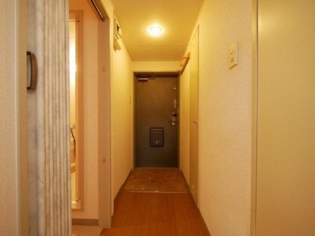 港プロシード１６（102） 玄関