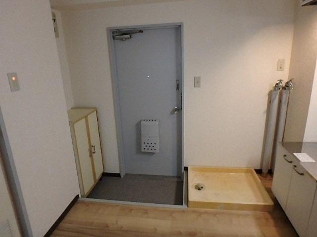 サンスイートヴィラ（602） 玄関